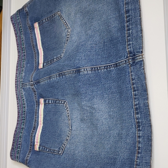 Lilly Pulitzer Vintage Mini Deim Skirt - Picture 6 of 6